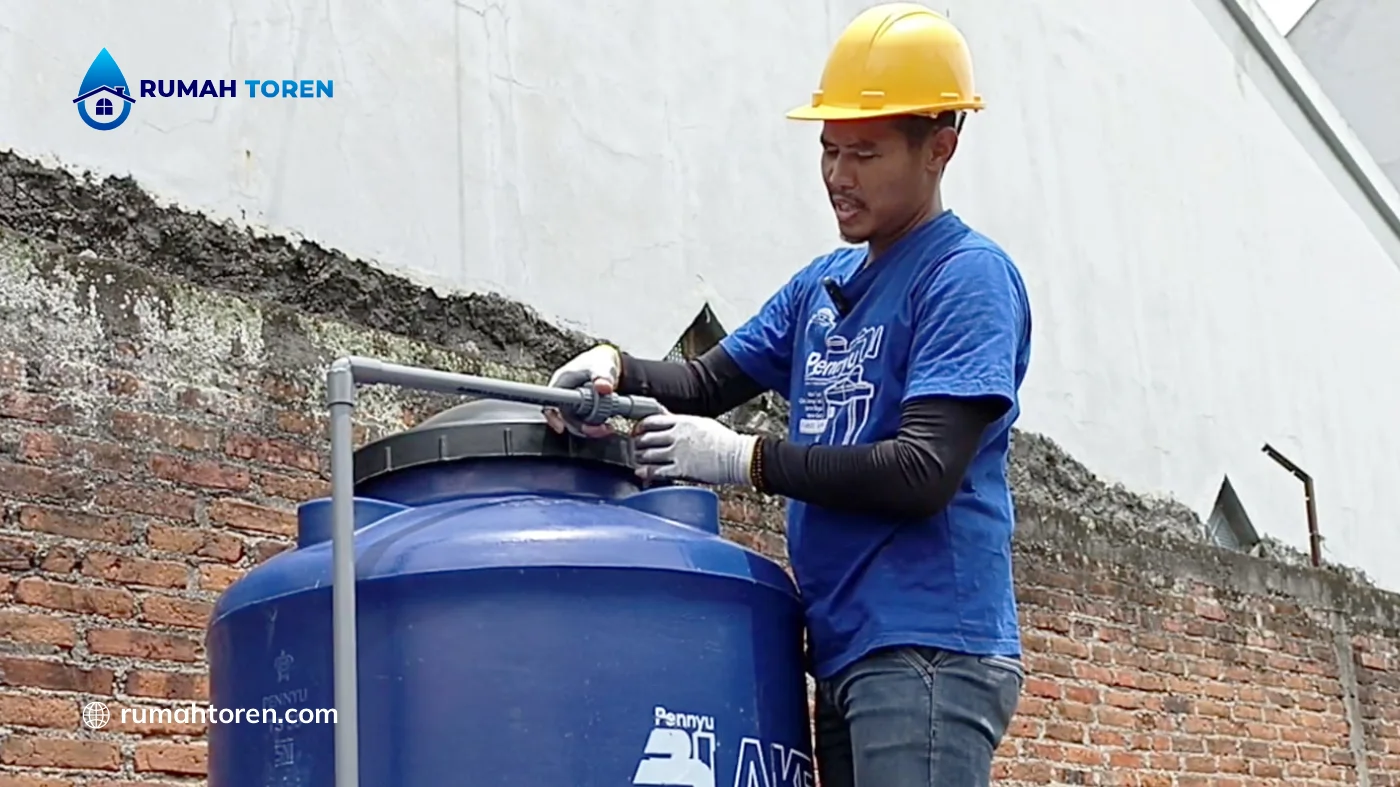 Cara Memastikan Tutup Toren Rapat