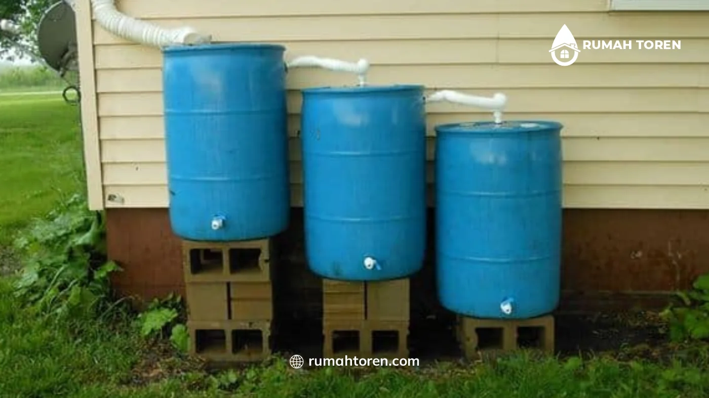 Tips Manfaatkan Air Hujan Pakai Toren